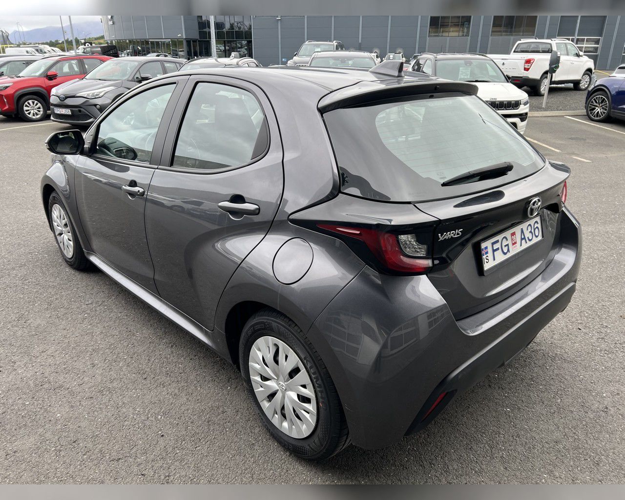 TOYOTA YARIS
