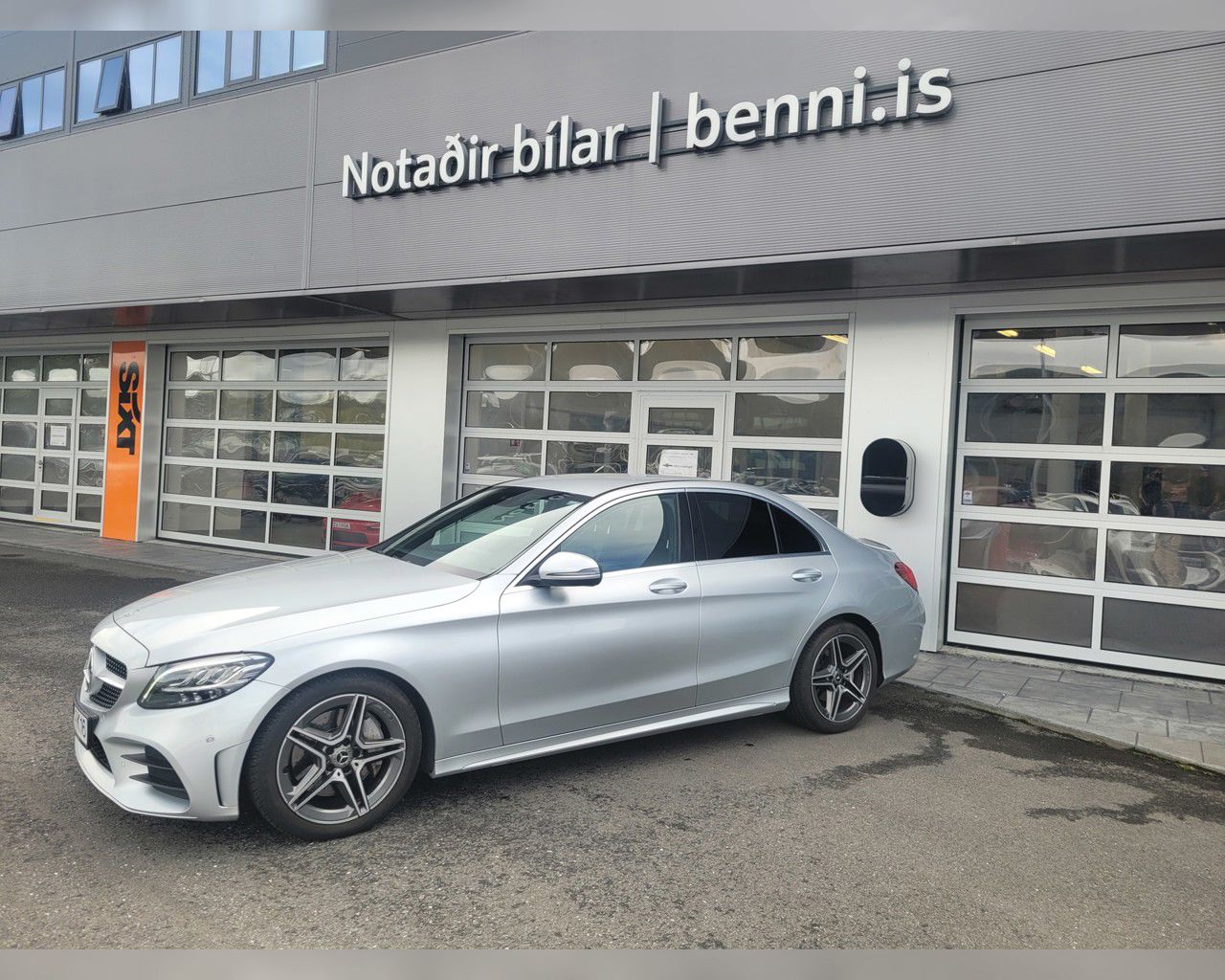 MERCEDES-BENZ C 300
