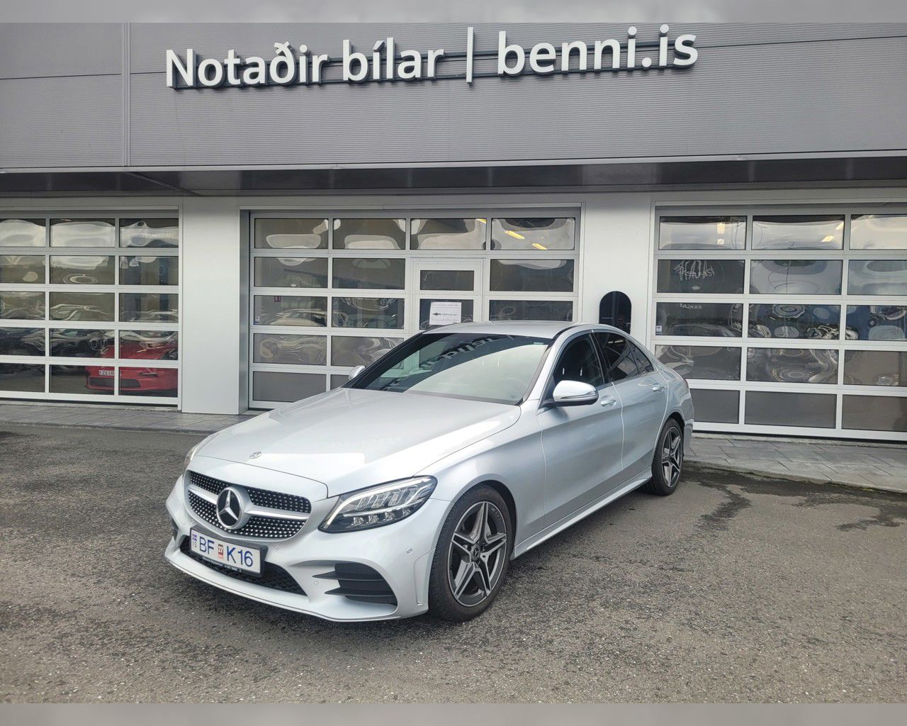 MERCEDES-BENZ C 300