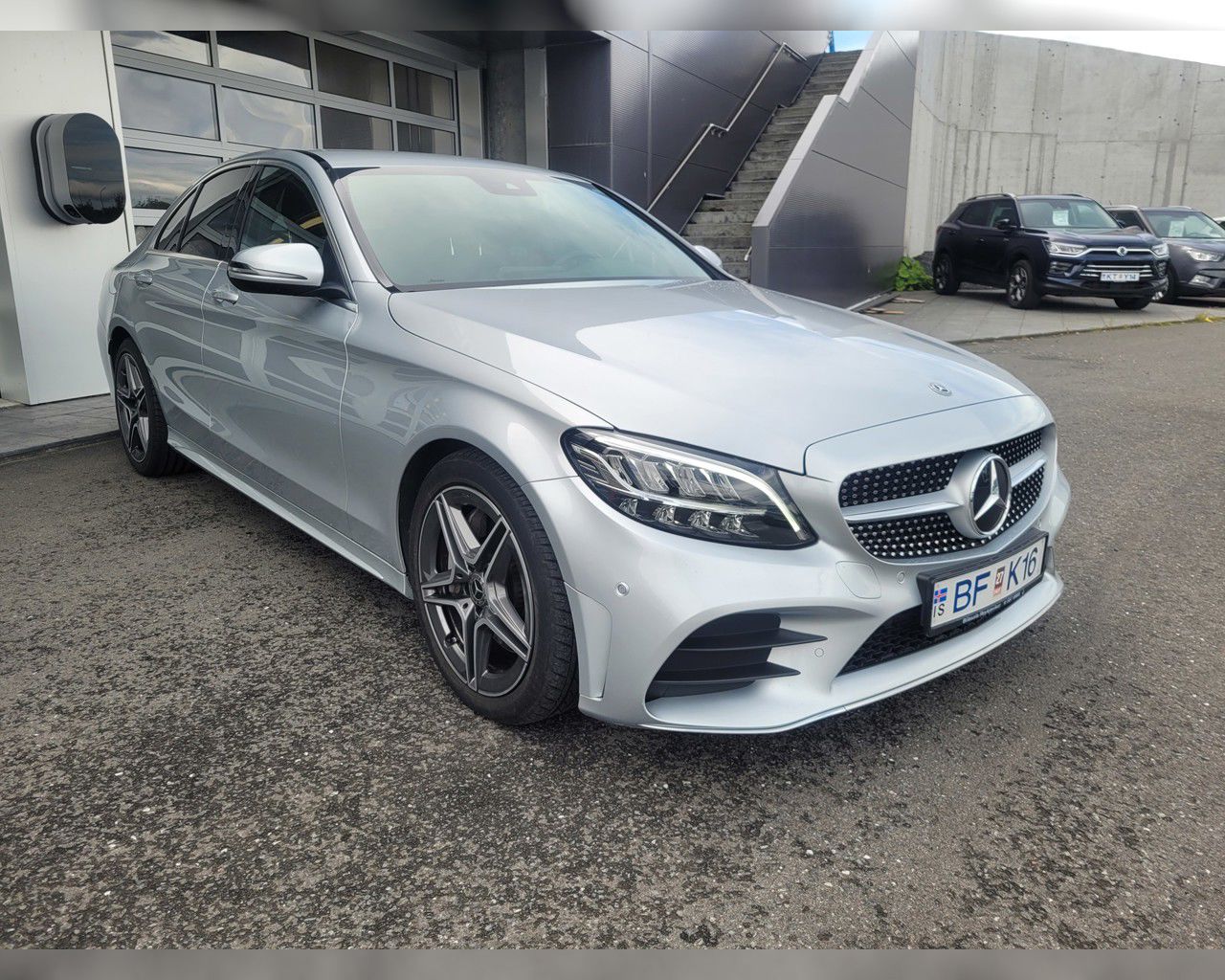 MERCEDES-BENZ C 300