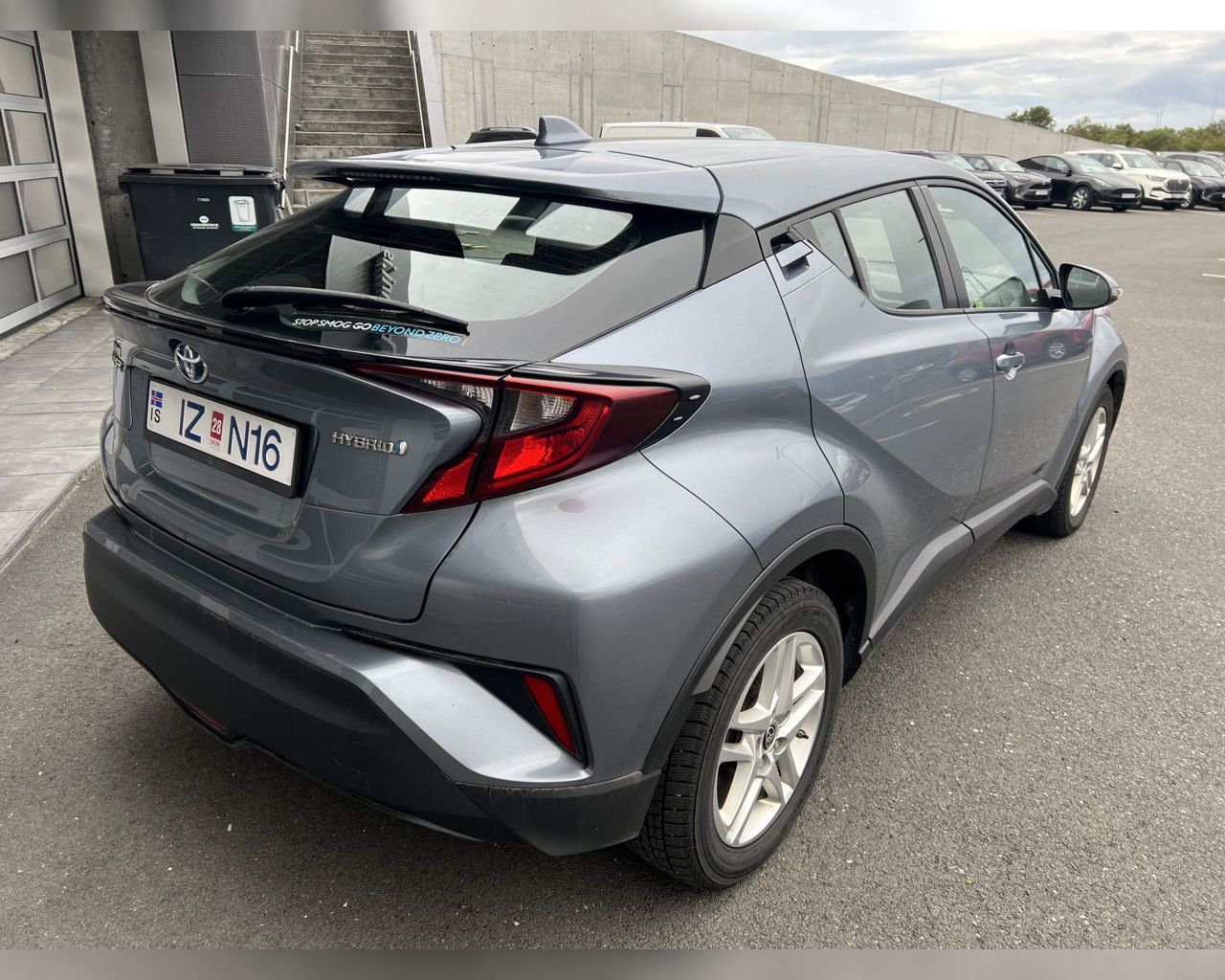 TOYOTA C-HR